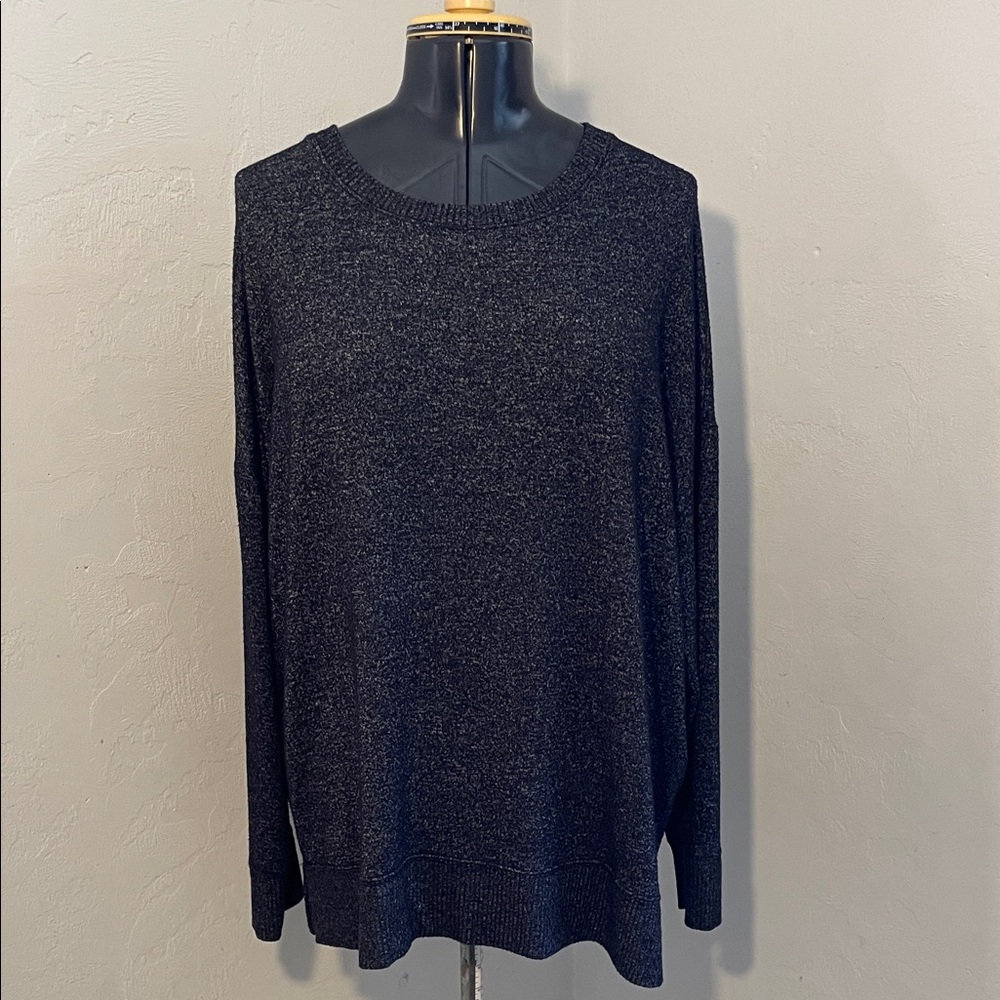 Time and Tru Women's Dark Gray Long Sleeve Top